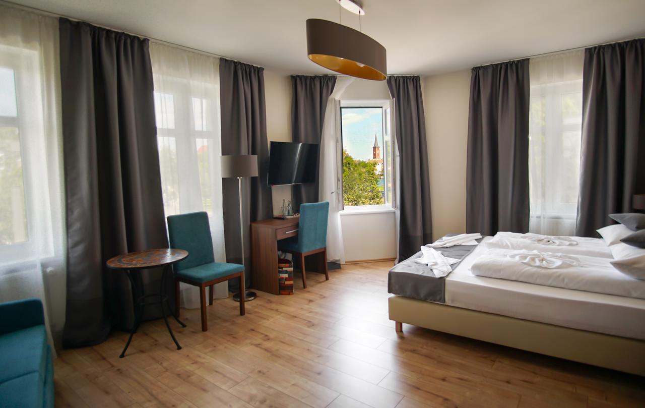 Hotel Bett Und Buch Berlin Bagian luar foto